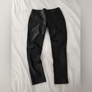 NWOT KENDALL & KYLIE faux Leather Pants
